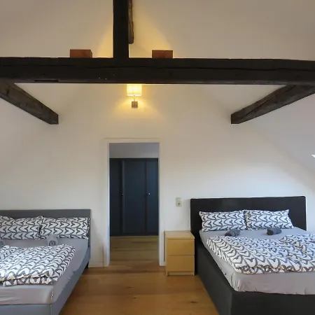L8 Street - 100SQM ROOFTOP LOFT in K4 1